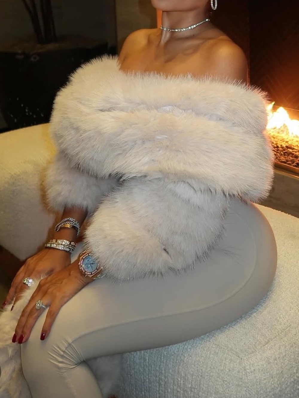 naked wardrobe Light Gray Off-Shoulder longsleeve Faux Fur Stole crop top